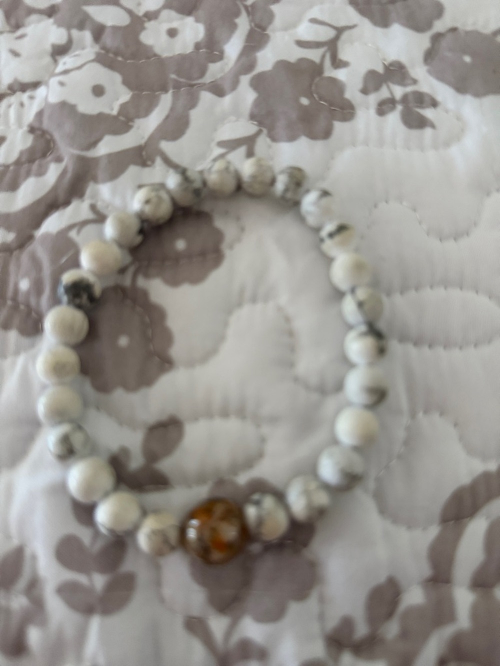Howlite Bead Stretch Bracelet with Amber Accent - White